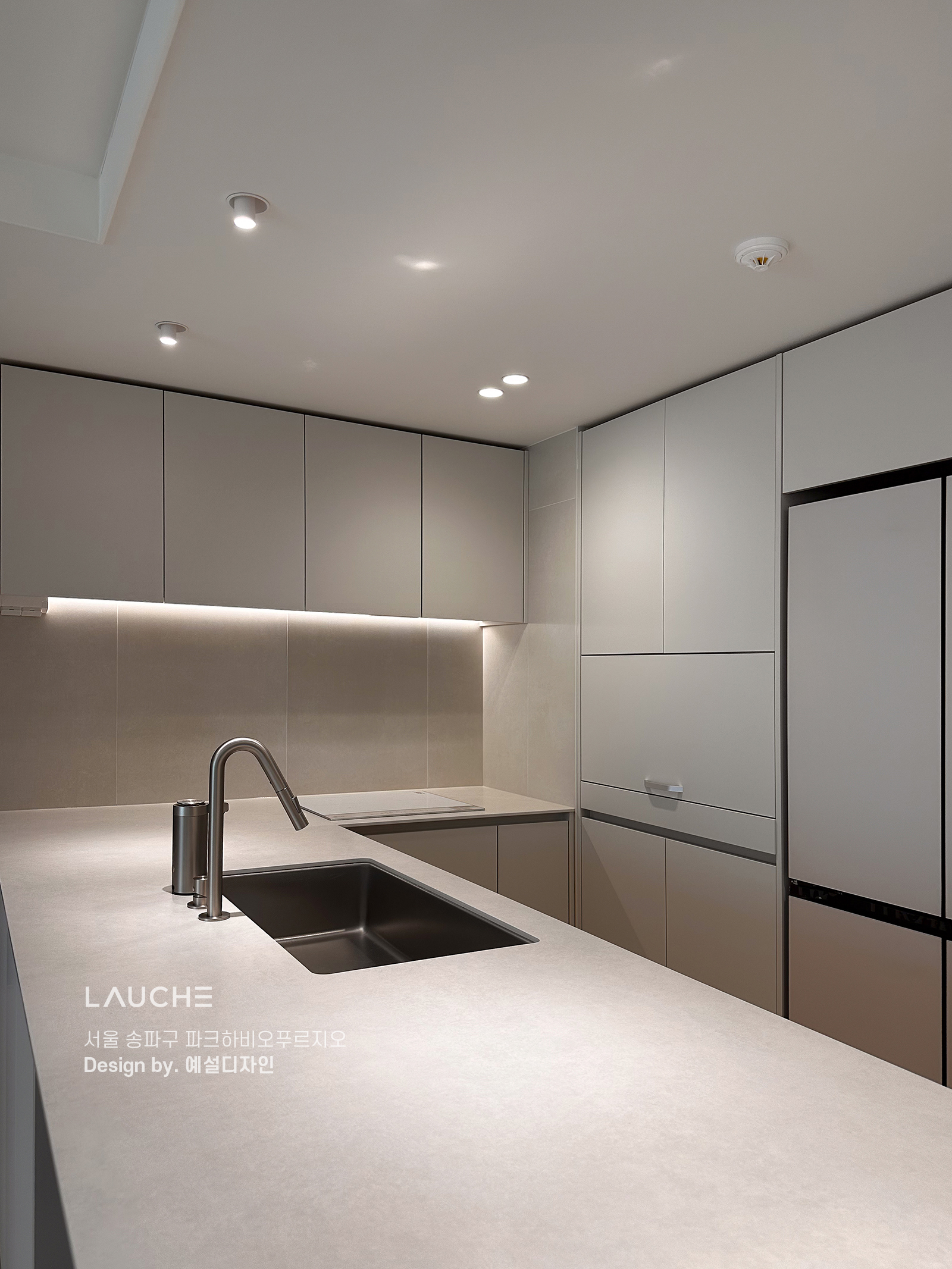 https://www.lauche.co.kr/data/file/m02_01/1935221681_Aa3vFTzx_95a48a030405b30ca2770f8ea2825ca8e45b6e3d.jpg